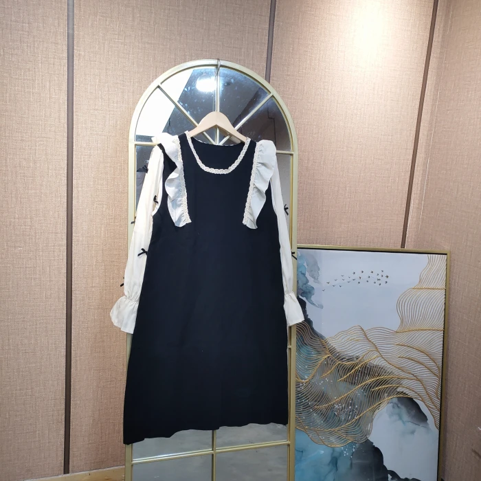 AJ28孕妇黑色针织连衣裙100-145有笔印