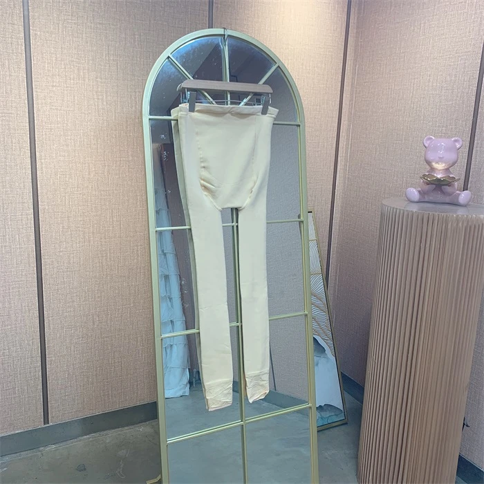 NN138杏色孕妇加绒踩脚袜 90-150