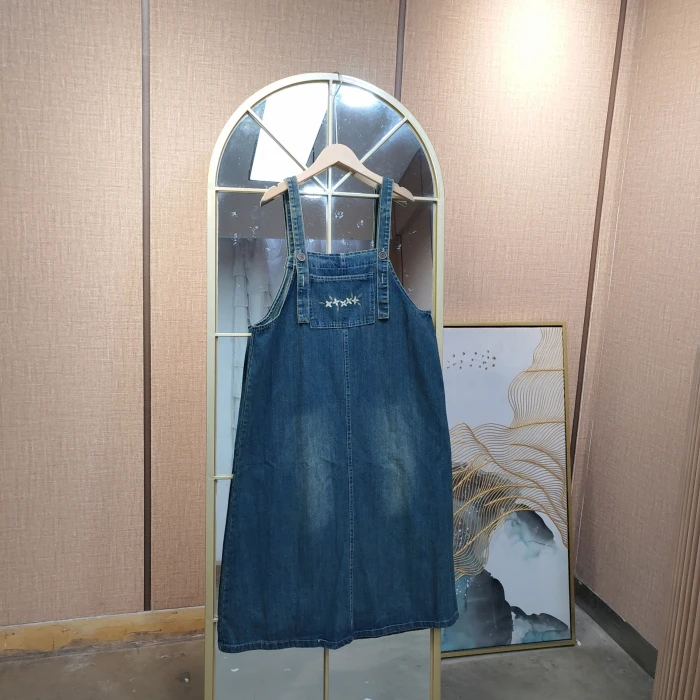 BE755孕妇蓝色牛仔背带裙110-140