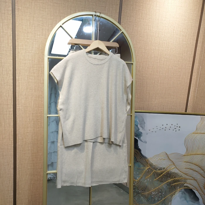 AJ13孕妇杏色针织套装裙90-135无打底