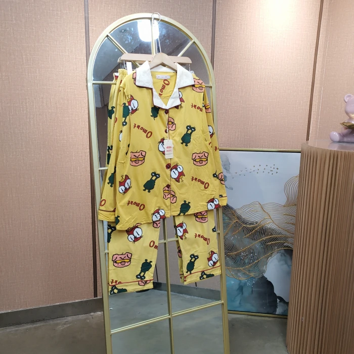 FC43孕妇黄色月子服套装M90-120