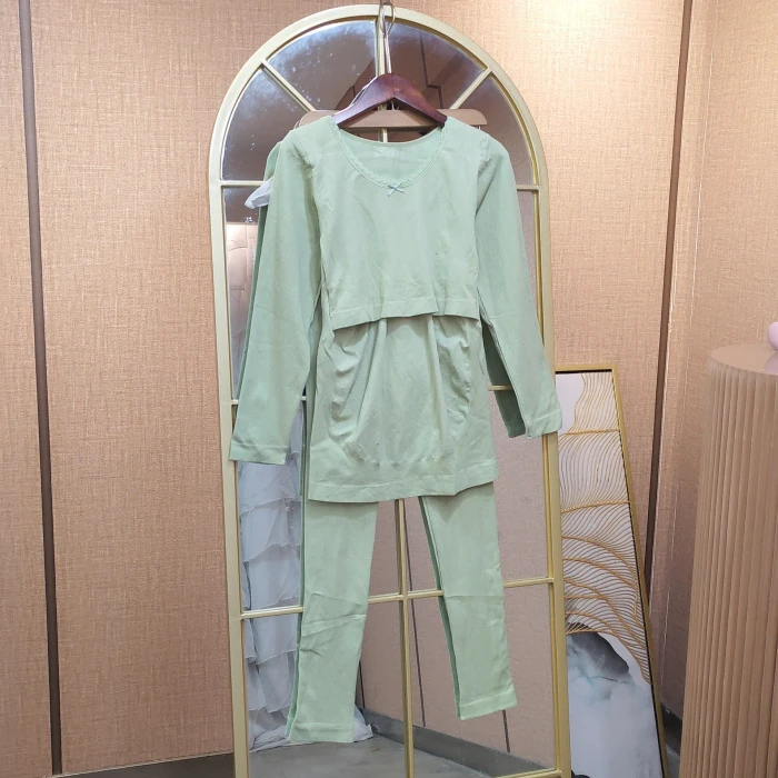 EU66孕妇绿色秋衣套装90-150