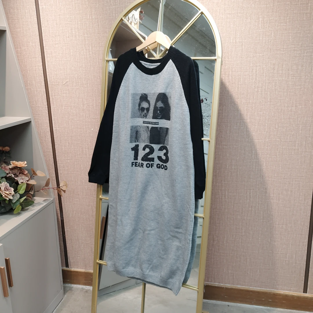 AD417孕妇灰色毛衣裙90-140