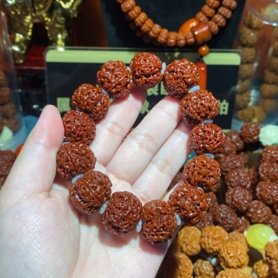 金刚菩提吊坠205瓣素肉