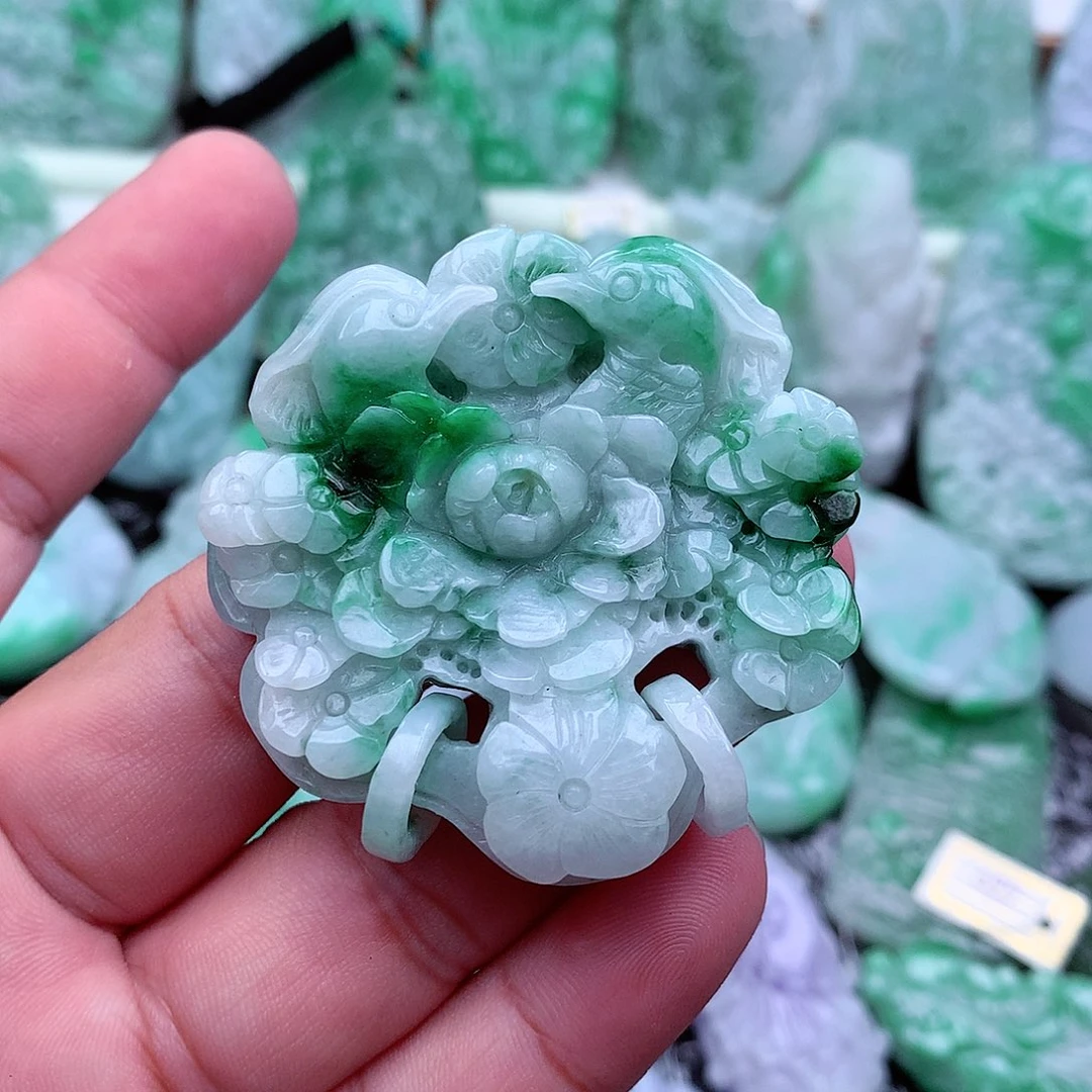 翡翠吊坠(不含链)未镶嵌