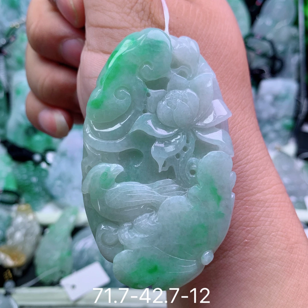 天然A货翡翠荷家欢喜牌吊坠挂件