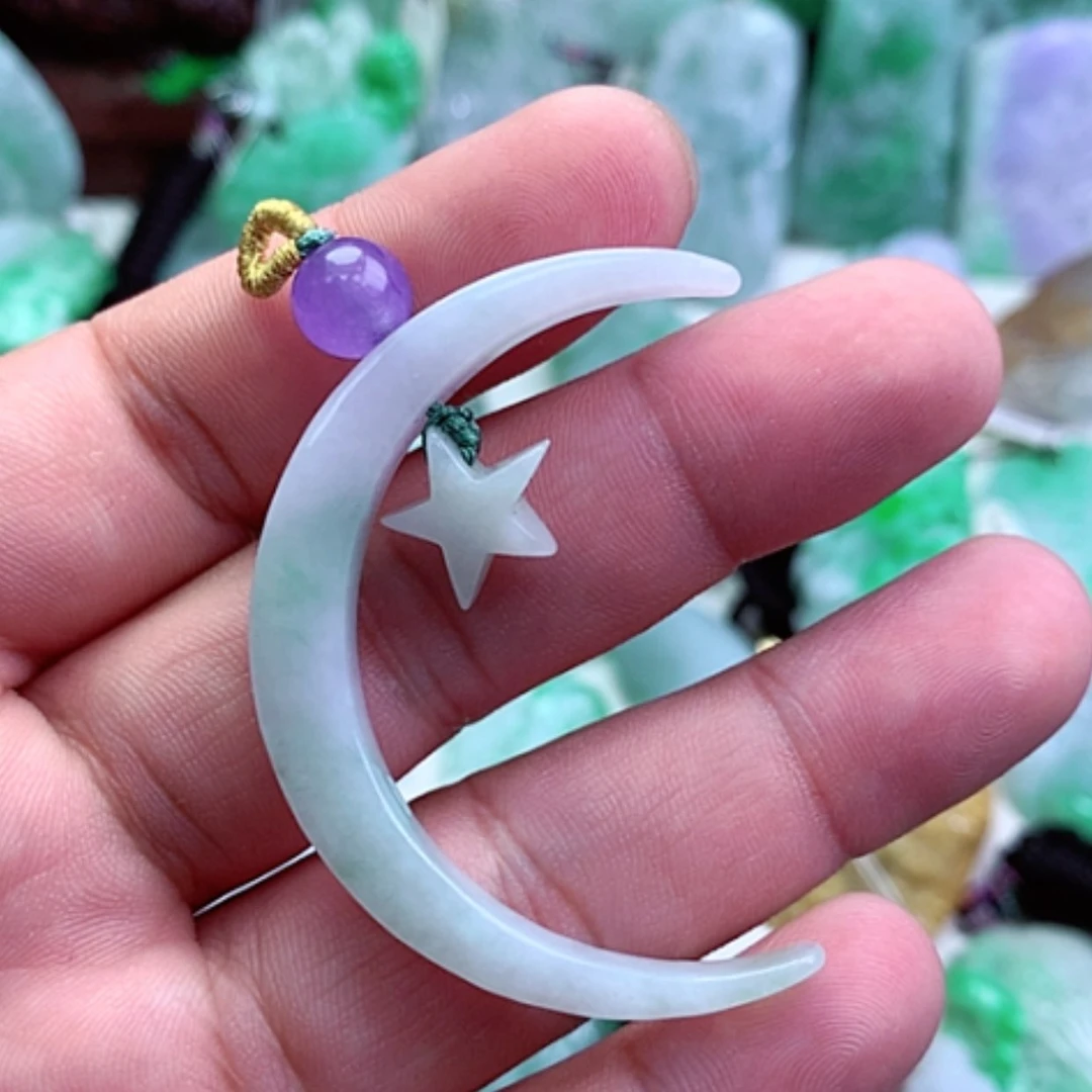 【闪购商品】翡翠颈饰未镶嵌