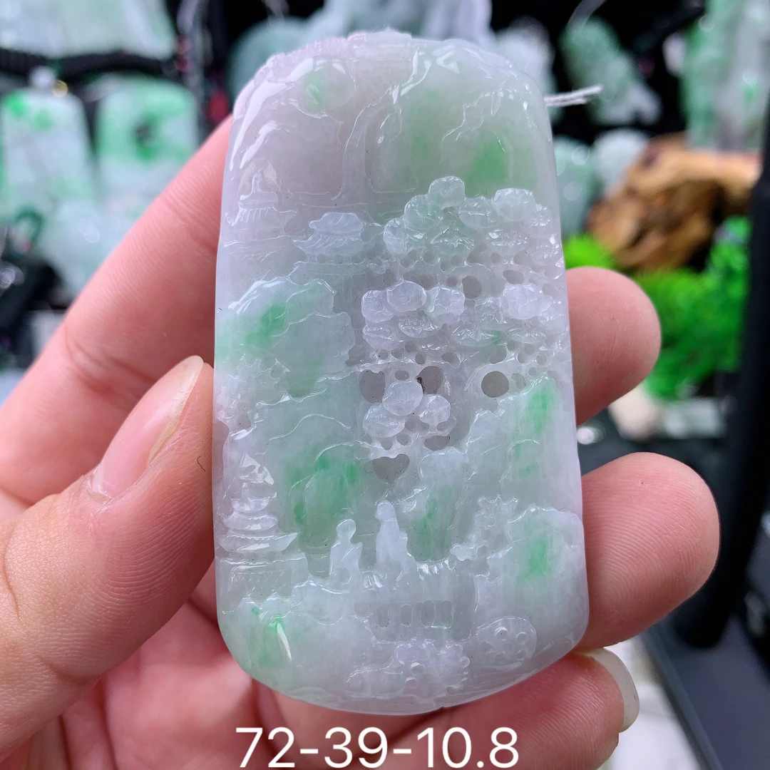 天然A货翡翠山水牌吊坠挂件