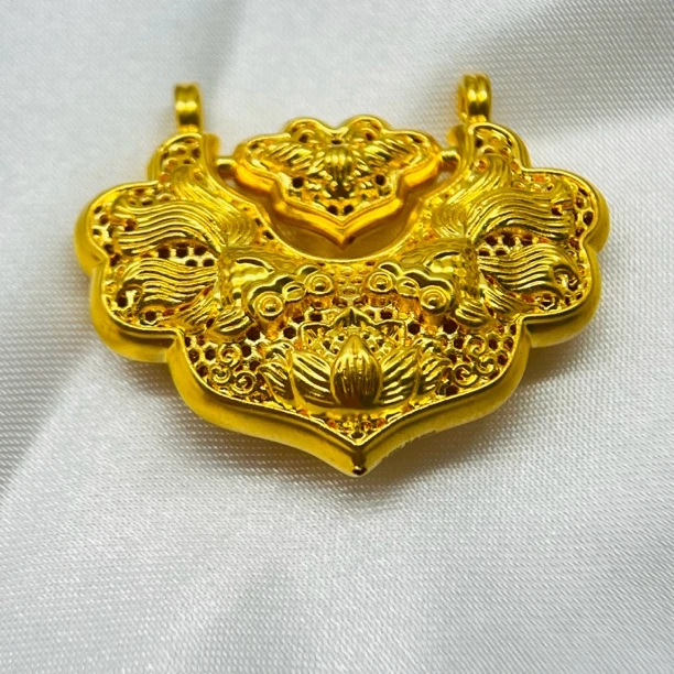 足金饰品/镂空锦鲤锁包/2.91/B1207104-2.91/h