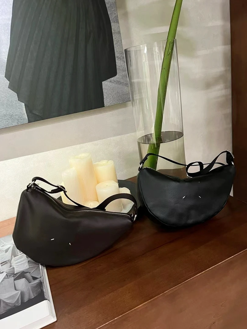 【独品定制】新款小众设计ins风简约真皮牛皮单肩斜挎百搭饺子包