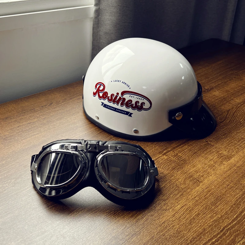 国标3C认证英文潮款情侣半盔电动摩托车头盔男士电动车头盔电动车