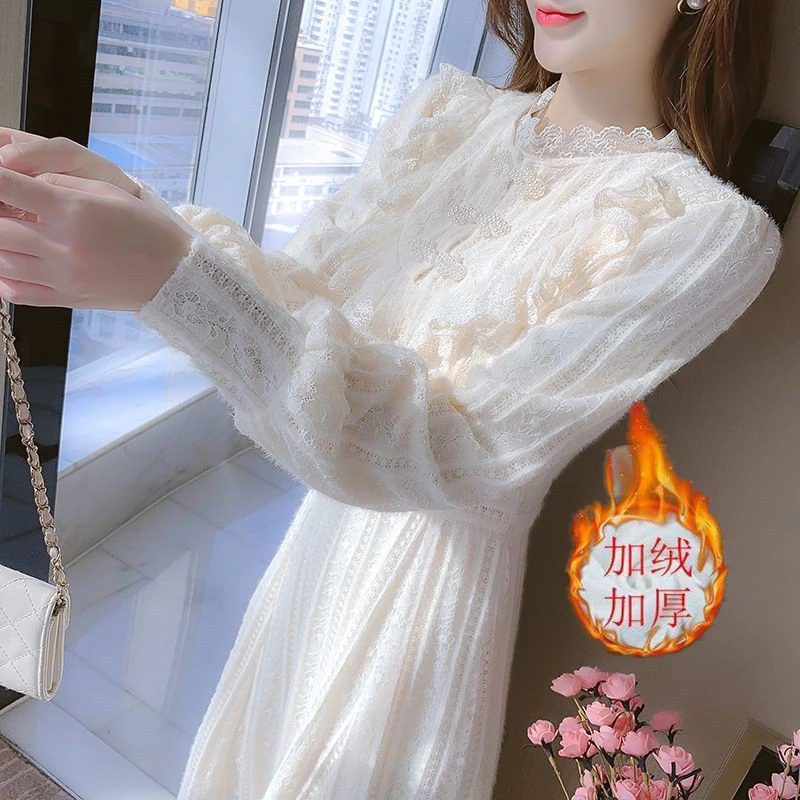 高级感蕾丝连衣裙女装秋冬2024新款小个子加绒加厚气质内搭打底裙