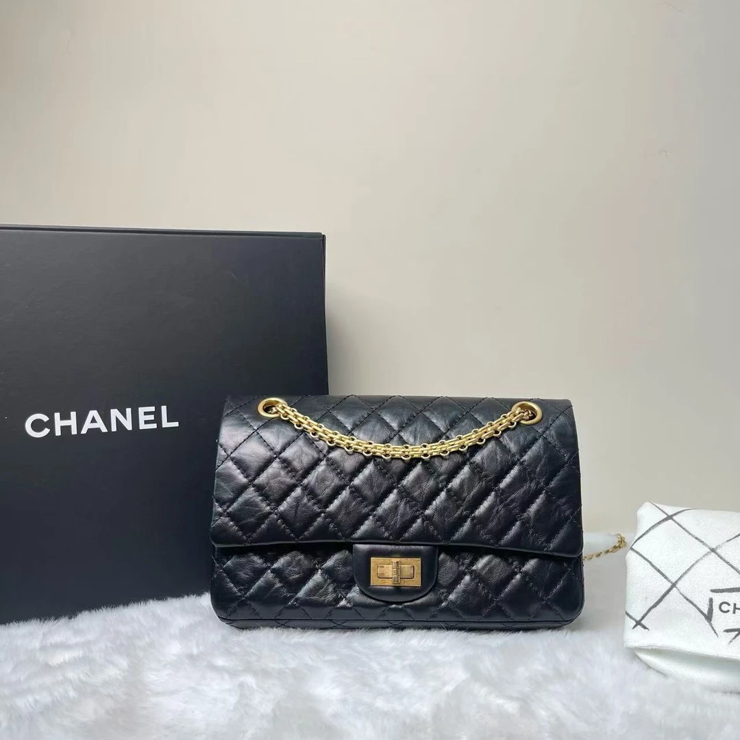 95新 Chanel/香奈儿 2.55黑金油蜡牛中号链条包（芯片款）/330102
