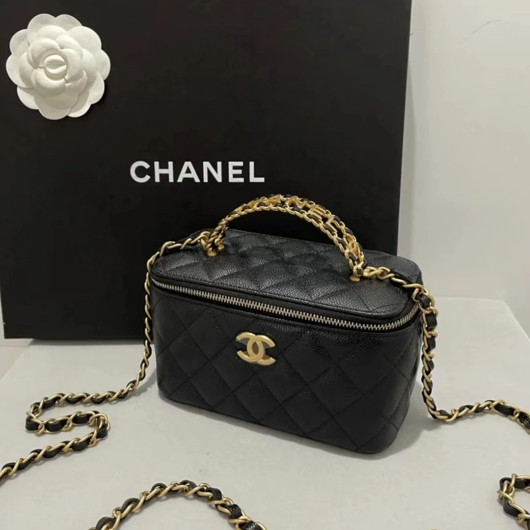 99新 Chanel/香奈儿 黑金荔枝牛字母Logo手柄化妆盒/331945