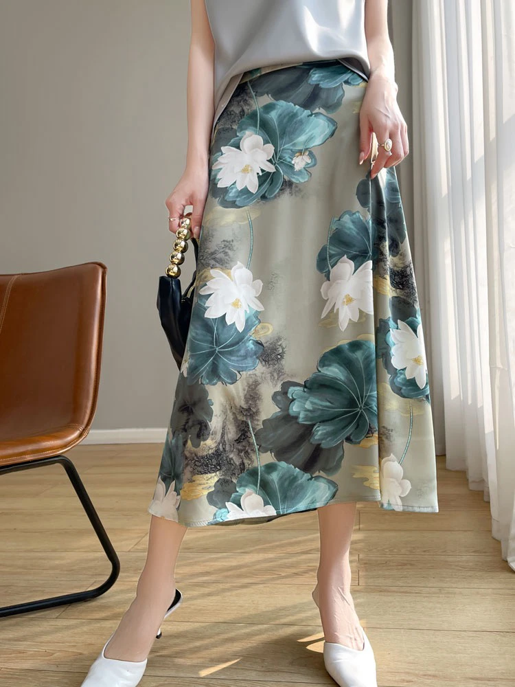 碎花高腰夏季裙子显瘦半身裙A字裙薄款时尚气质醋酸垂感印花裙