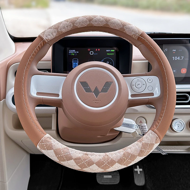 24款五菱宏光mini第三代马卡龙方向盘套四季内饰布置把套装饰改装