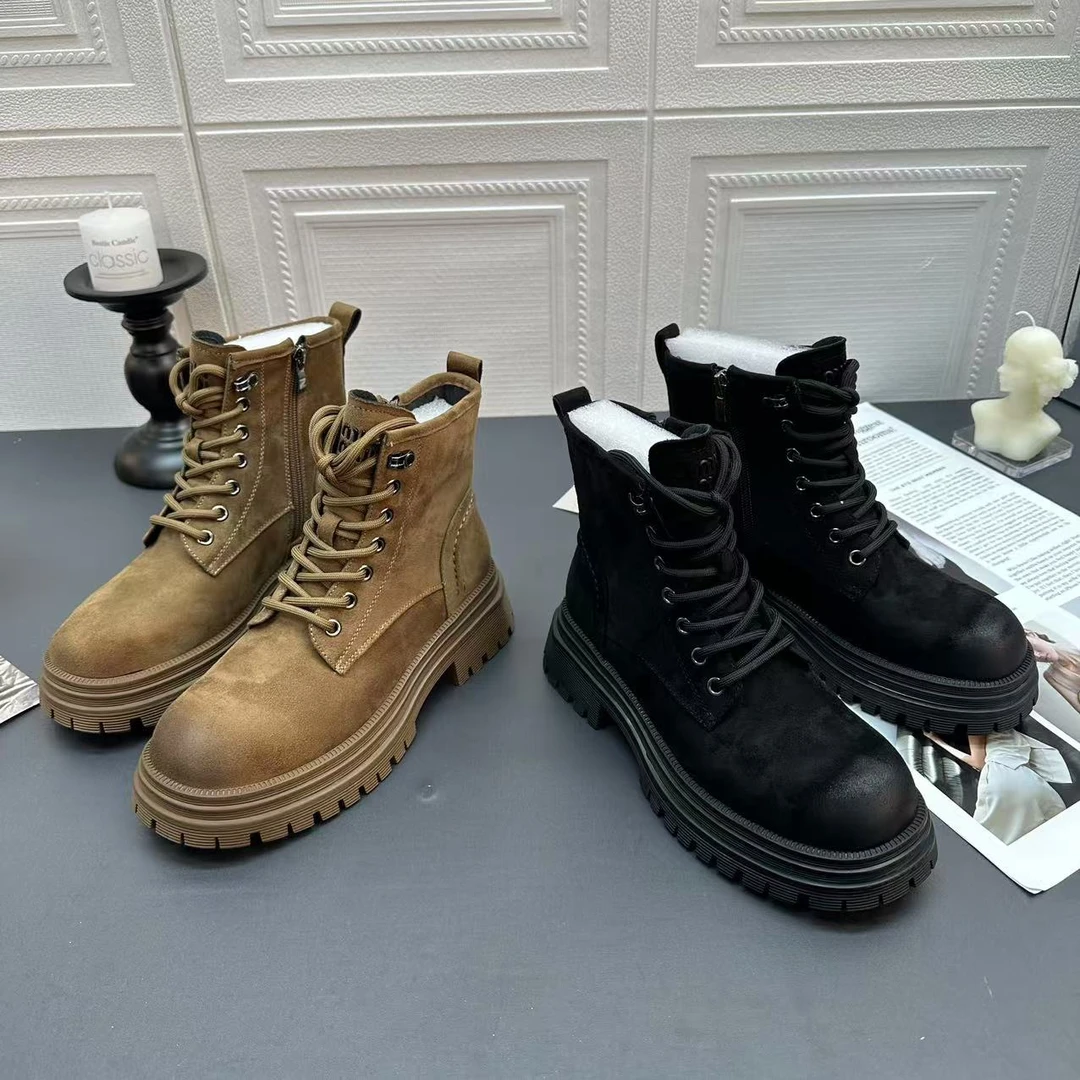 2024冬季新款时尚休闲厚底保暖防滑百搭马丁靴 7719-2