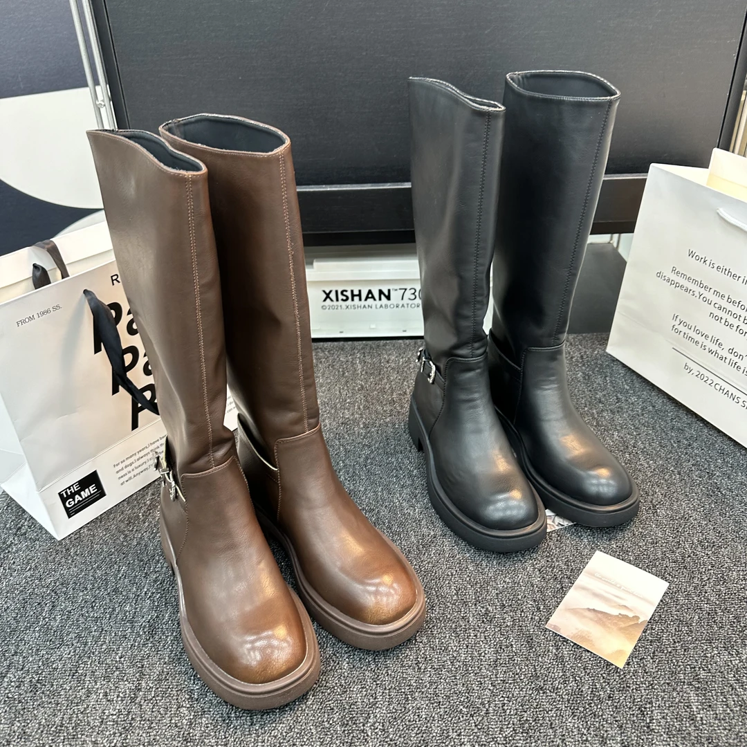 2024冬季新款百搭时尚长筒靴厚底英伦风马丁靴 8689-08