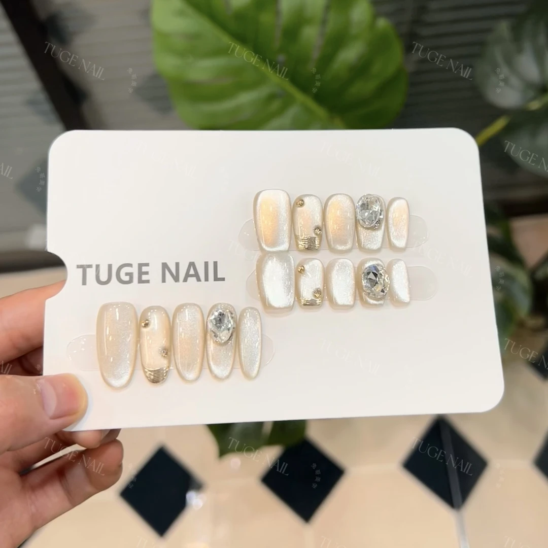 TugeNail“流金岁月”清欢升级2.0带钻爆闪设计师款猫眼美甲TGLI