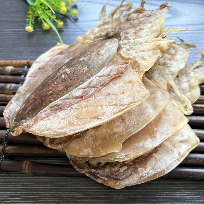 墨鱼干东海大号淡干墨鱼干一斤5-6只送礼煲汤批发海鲜干货