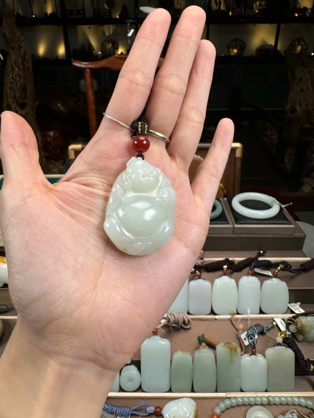 和田玉羊脂白玉弥勒佛
