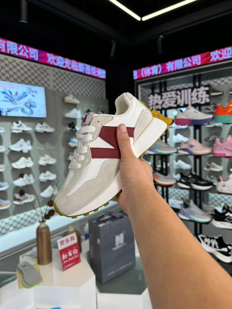 早秋爆款327小蛮腰防滑耐磨软底软面学生休闲鞋