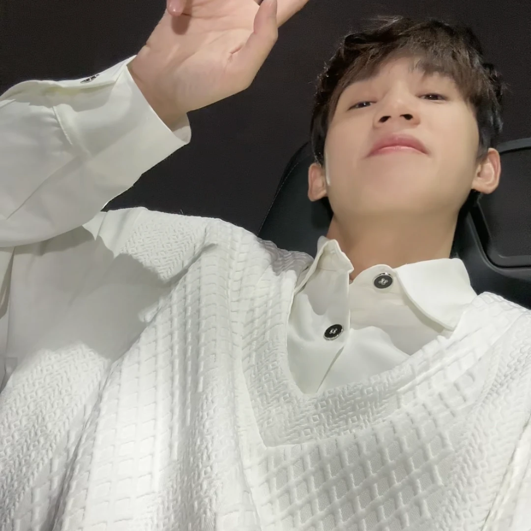 反季COURSEMYS聪明陈cleanfit风格假两件长袖遮肚腩衬衣男潮上衣