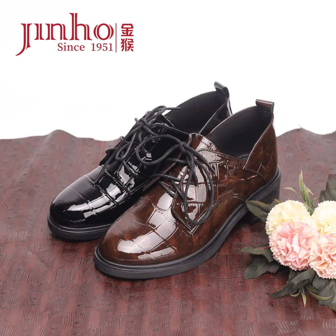 Jinho/金猴漆皮时尚休闲低帮190031复古粗跟厚底英伦风平底女鞋