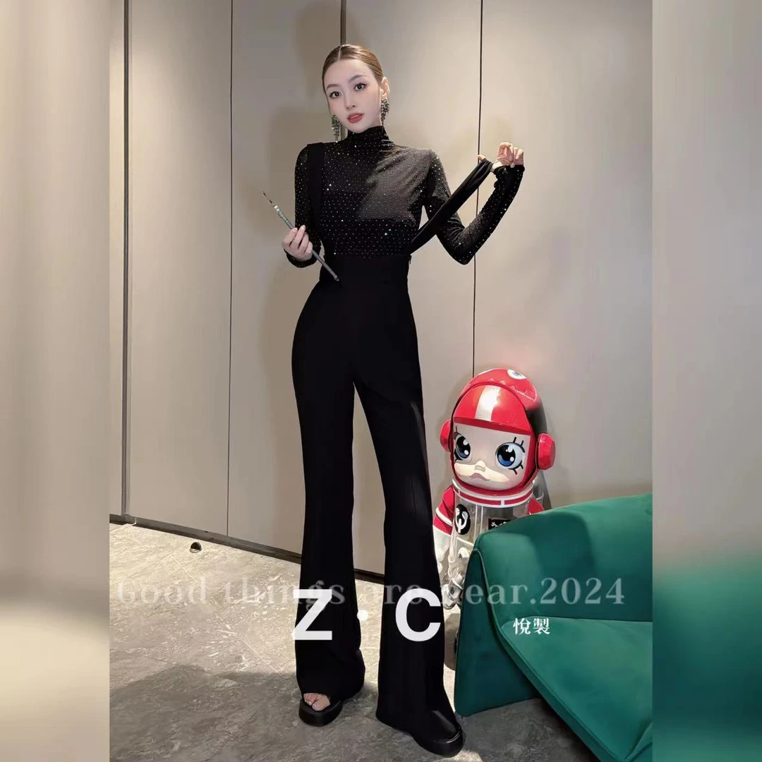 程悦夫妇【新品】A-01778时尚设计感高腰显瘦微喇裤可拆卸背带裤