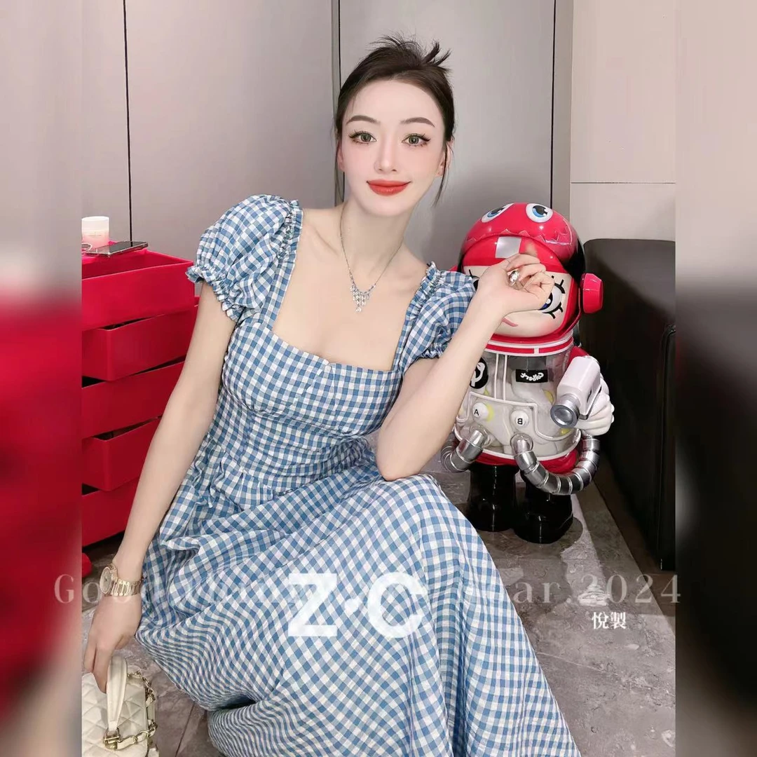 小悦悦【Miu系少女】A-01684时尚气质少女蓝色格子裙经典方领连衣裙