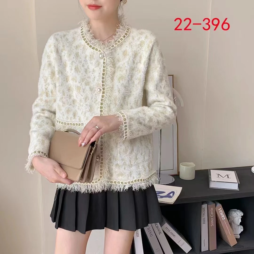 【王哥精选】2024年新款显瘦气质网红白色洋气女装小香风-396