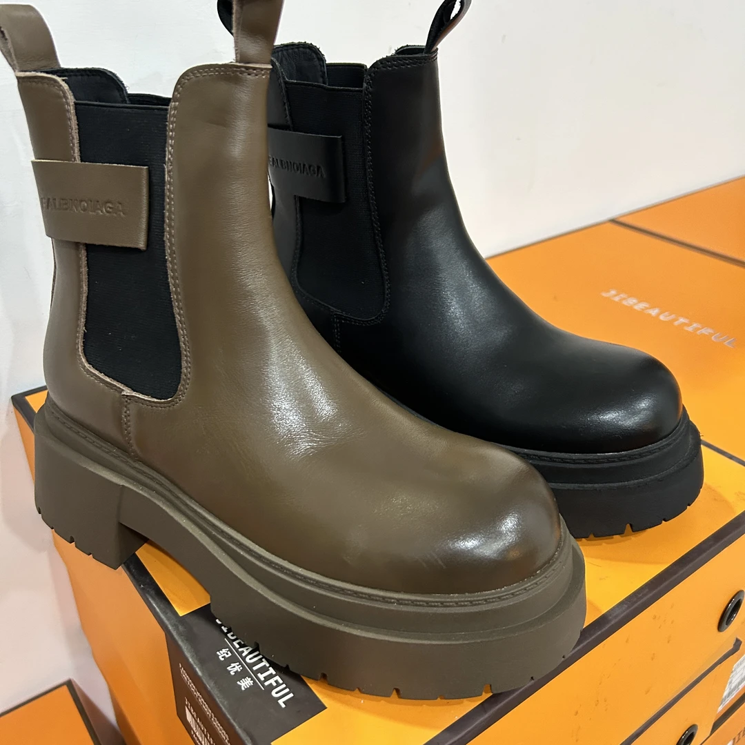 《蟹老板》休闲马丁靴5875