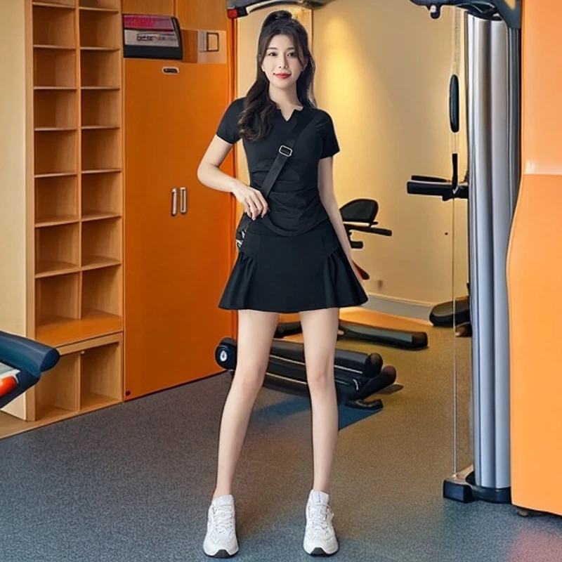 洋气运动套装女夏季2025性感健身房瑜伽服防走光A字收腰休闲款.