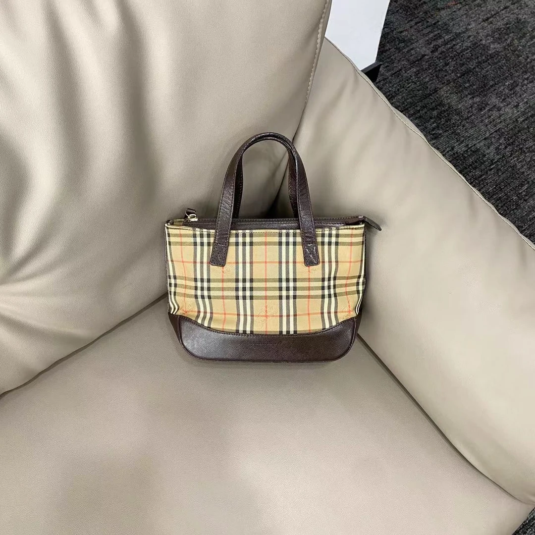 95新 BURBERRY/博柏利 大有/巴宝莉手提包/bx0131