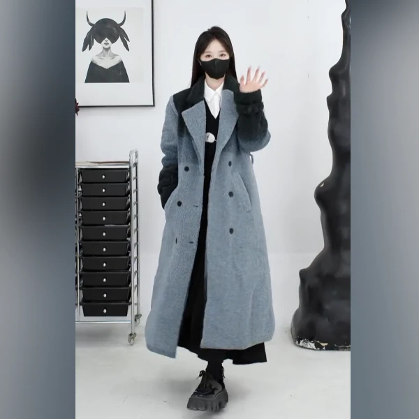 CHICSKY 【暗淡霓虹】渐变热力感毛绒外套女冬季新款双排扣大衣