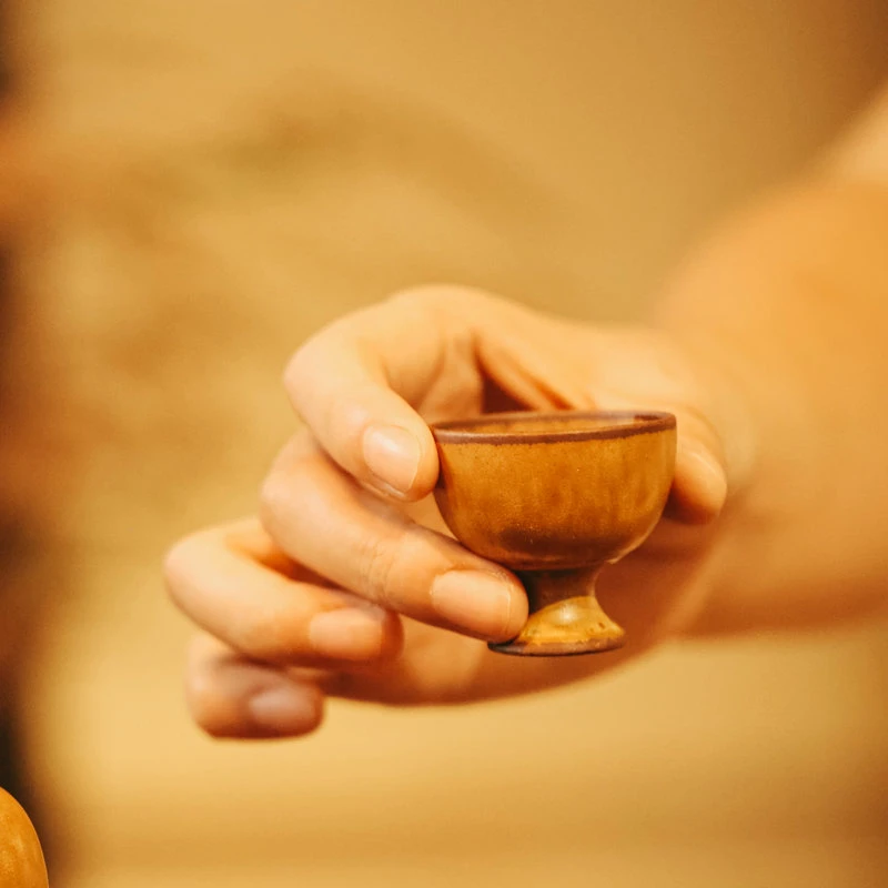 手工制做陶瓷高足杯 创意小酒杯古铜黄中式小杯