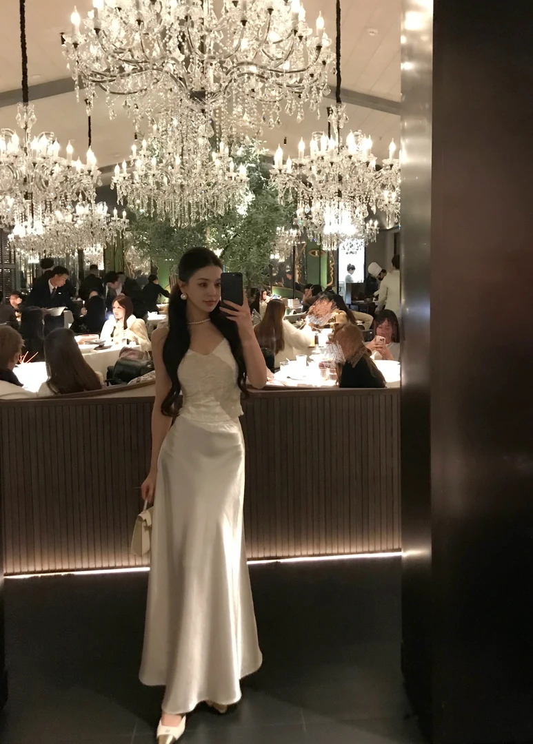 xinxin 银色原创内搭半身裙气质缎面裙  00077