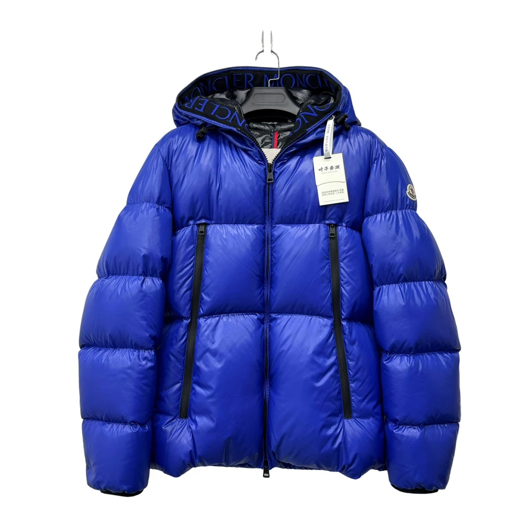 99新 MONCLER 蒙口 门襟logo羽绒服 4码/无配件