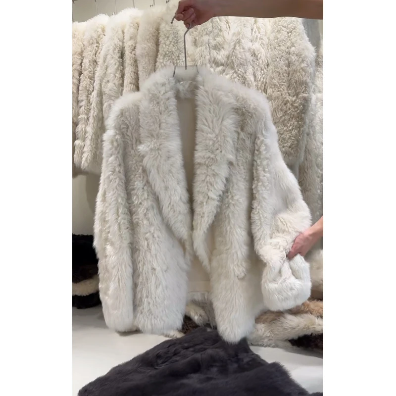 2025春季新款高级感时尚温柔系软糯舒适透气毛茸茸短外套长袖开衫