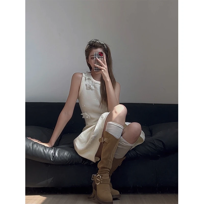 秋冬新款盐系轻熟风手工钉珠花朵无袖针织背心高腰显瘦休闲半身裙