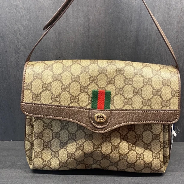 95新 GUCCI/古驰 兔兔奢/古驰斜挎包/240811087