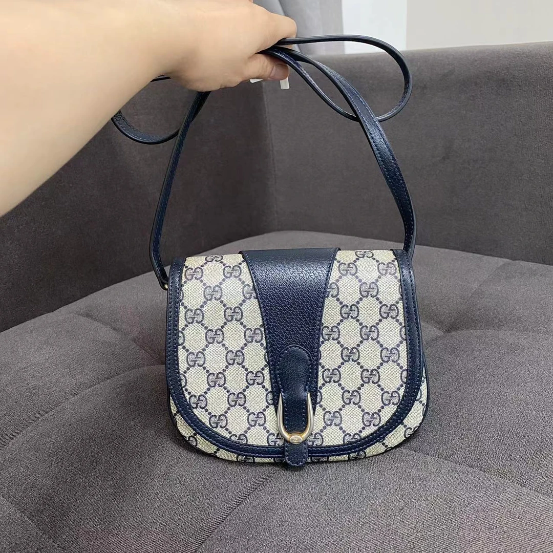 95新 GUCCI/古驰 兔兔奢/古驰斜挎包/240518069