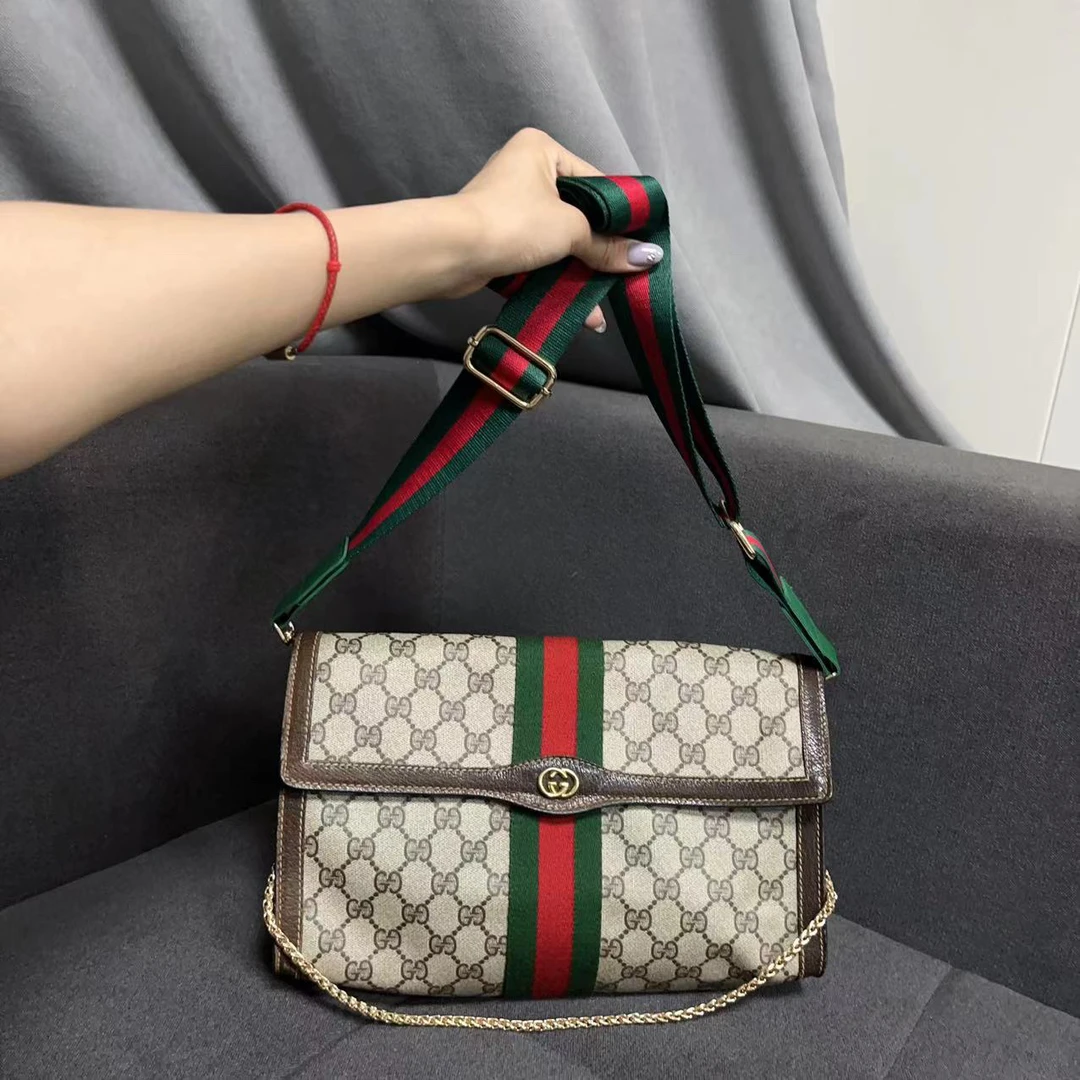 95新 GUCCI/古驰 兔兔奢轩轩/古驰洗漱包/240407065