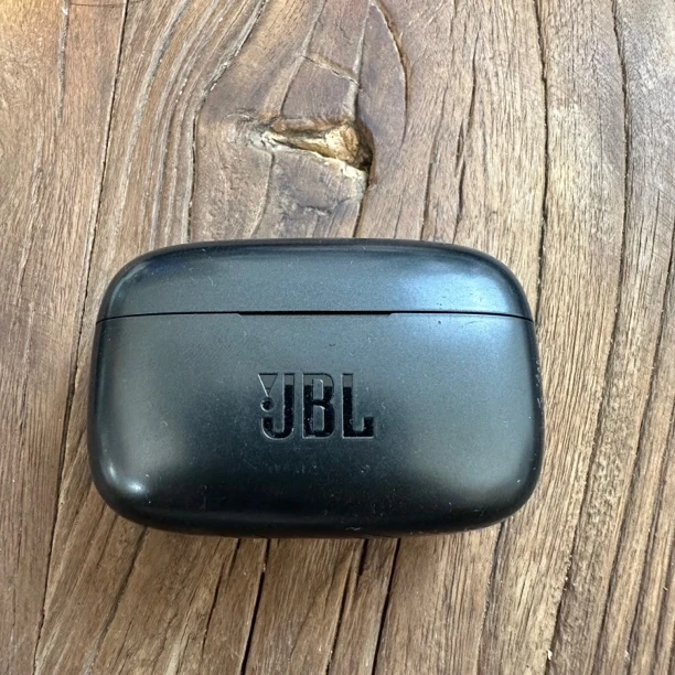 9新 JBL jbl live300真无线蓝牙耳机
