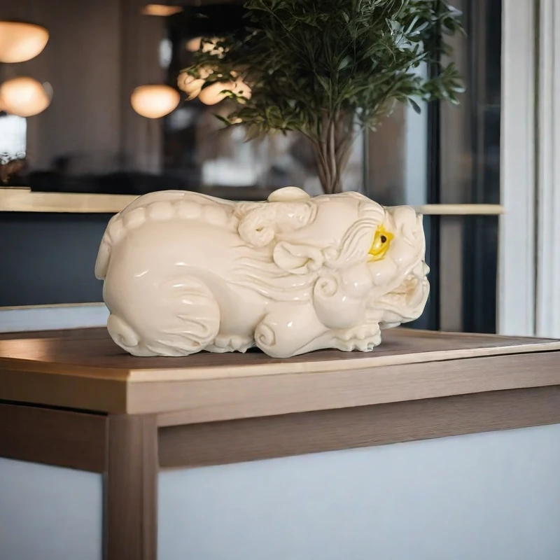 猛犸牙招财貔貅手把件