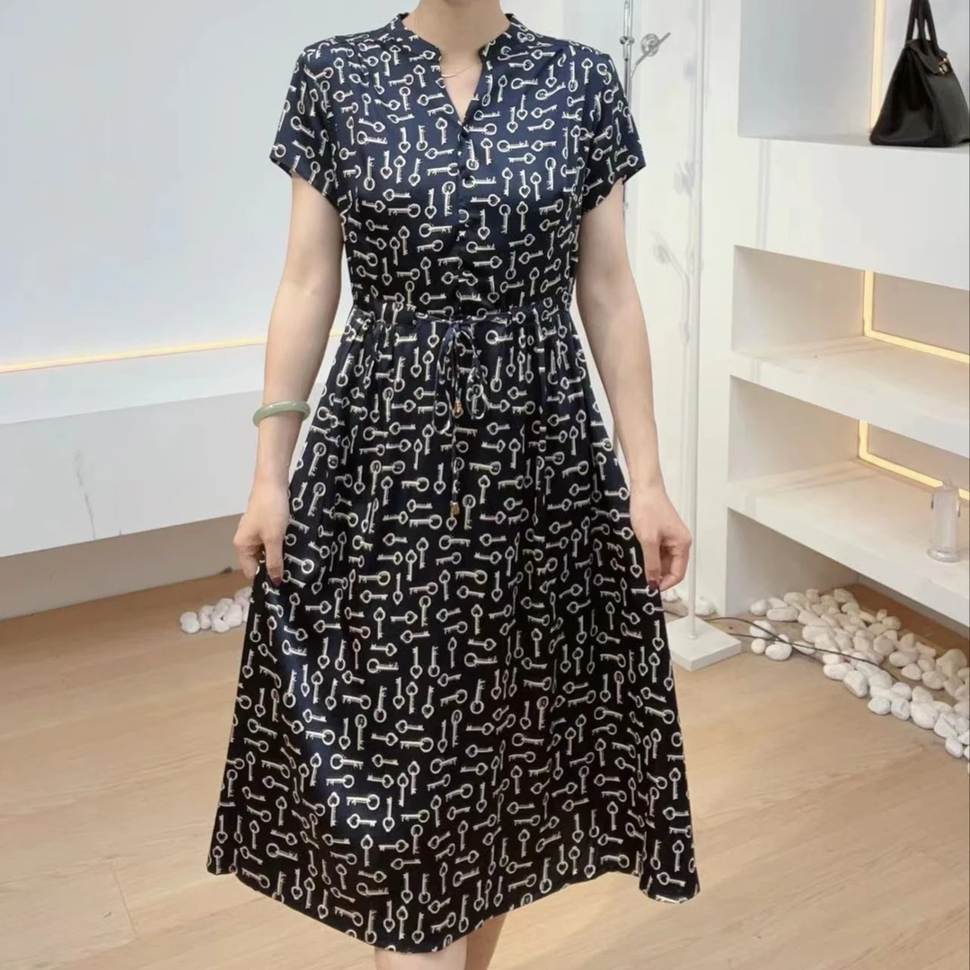 【新品尝鲜】秋季中式钥匙印花收腰A字中长款气质长袖连衣裙611