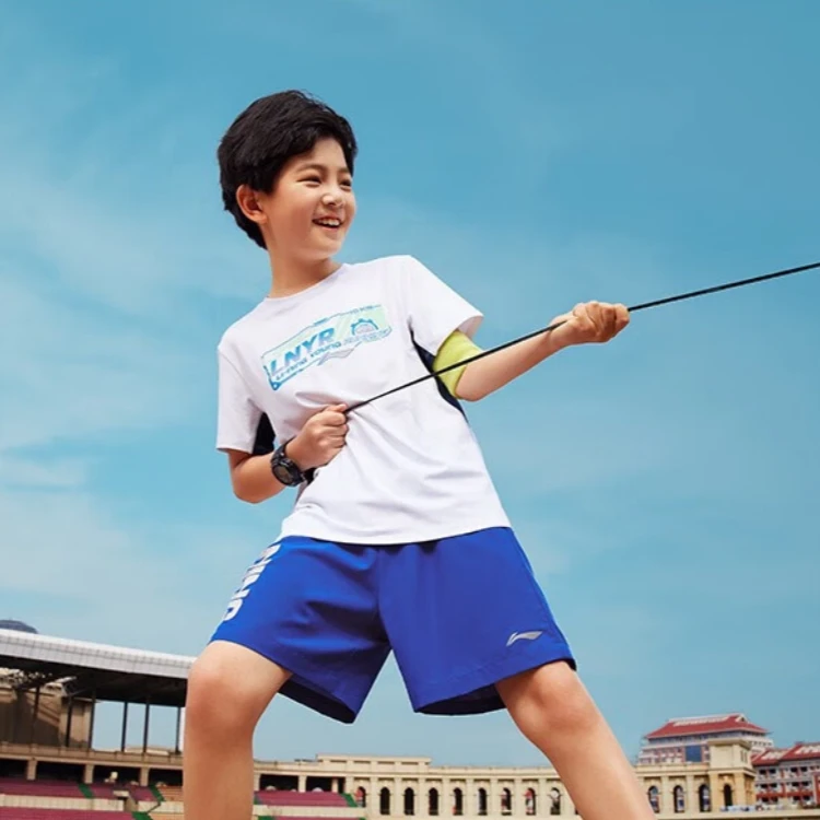 李宁童装短款T恤男小大童休闲洋气训练短袖儿童反光运动服YTST099