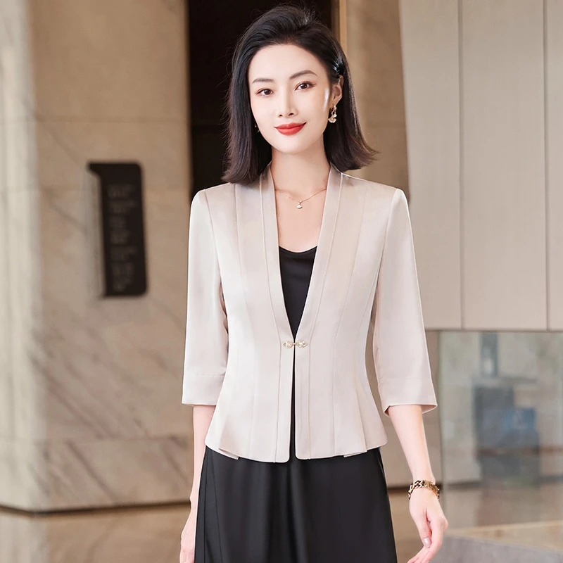 高端缎面小西装外套女短款小个子2025春夏新款七分袖修身西服上衣