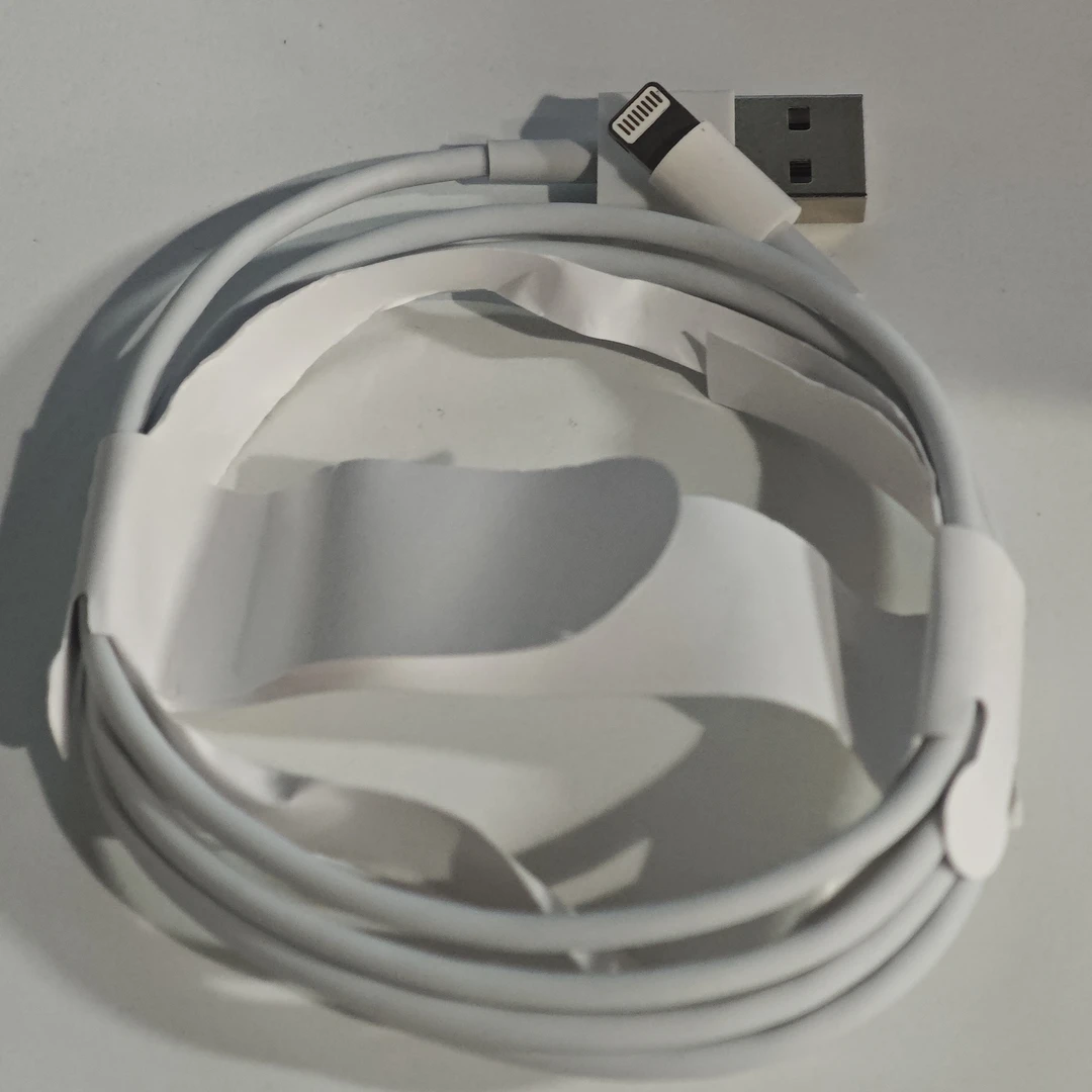 准新品  【JY-A-985】 苹果口转USB数据线