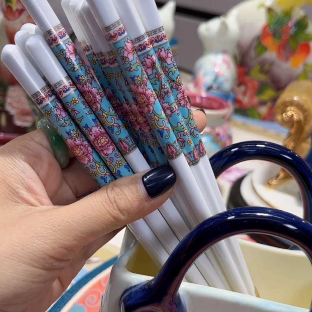 【闪购商品】新骨瓷摆件